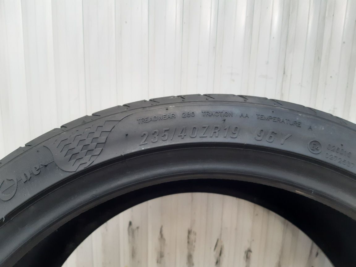 235/40/19  1xMAXXIS  96W  DOT4416  5,57MM