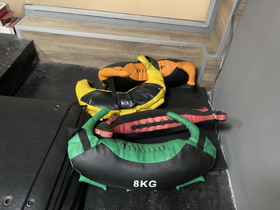 Продавам фитнес аксесоари