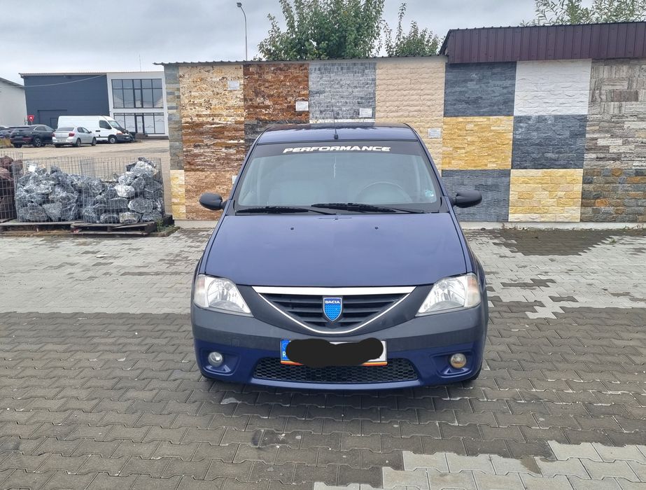 Dacia Logan// 1.4 benzina