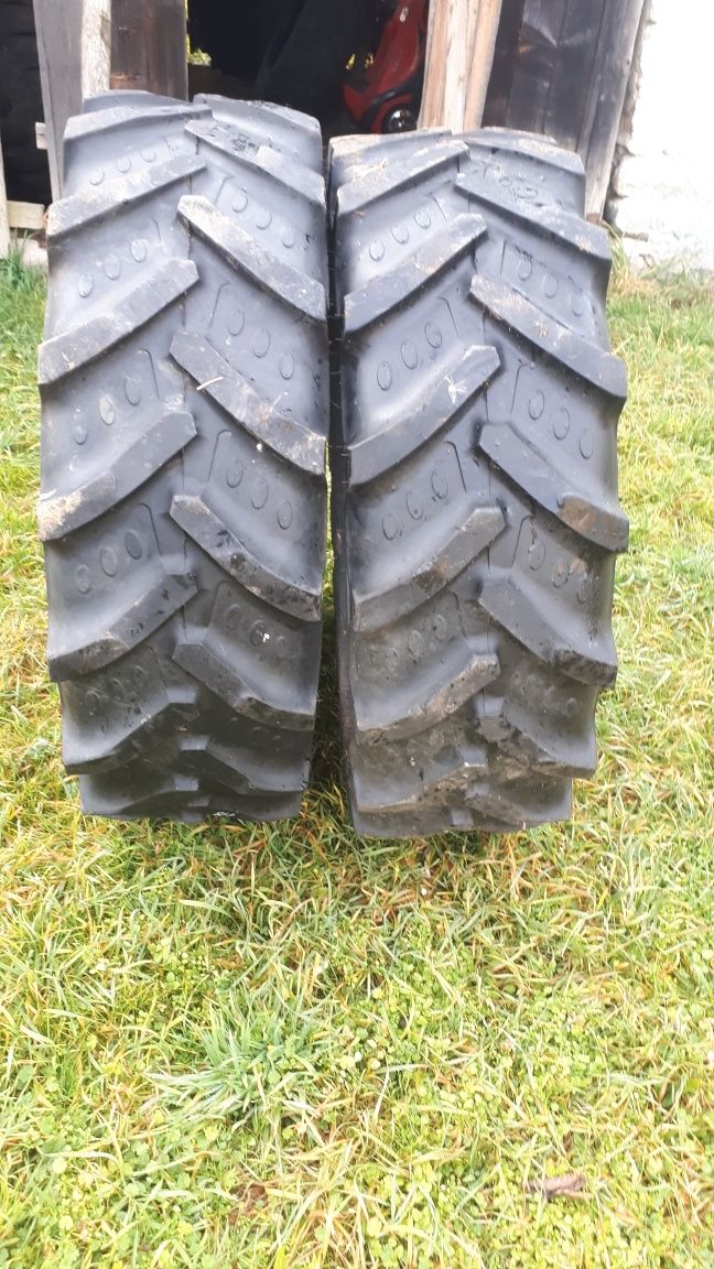 Anvelope tractor 320/70R24