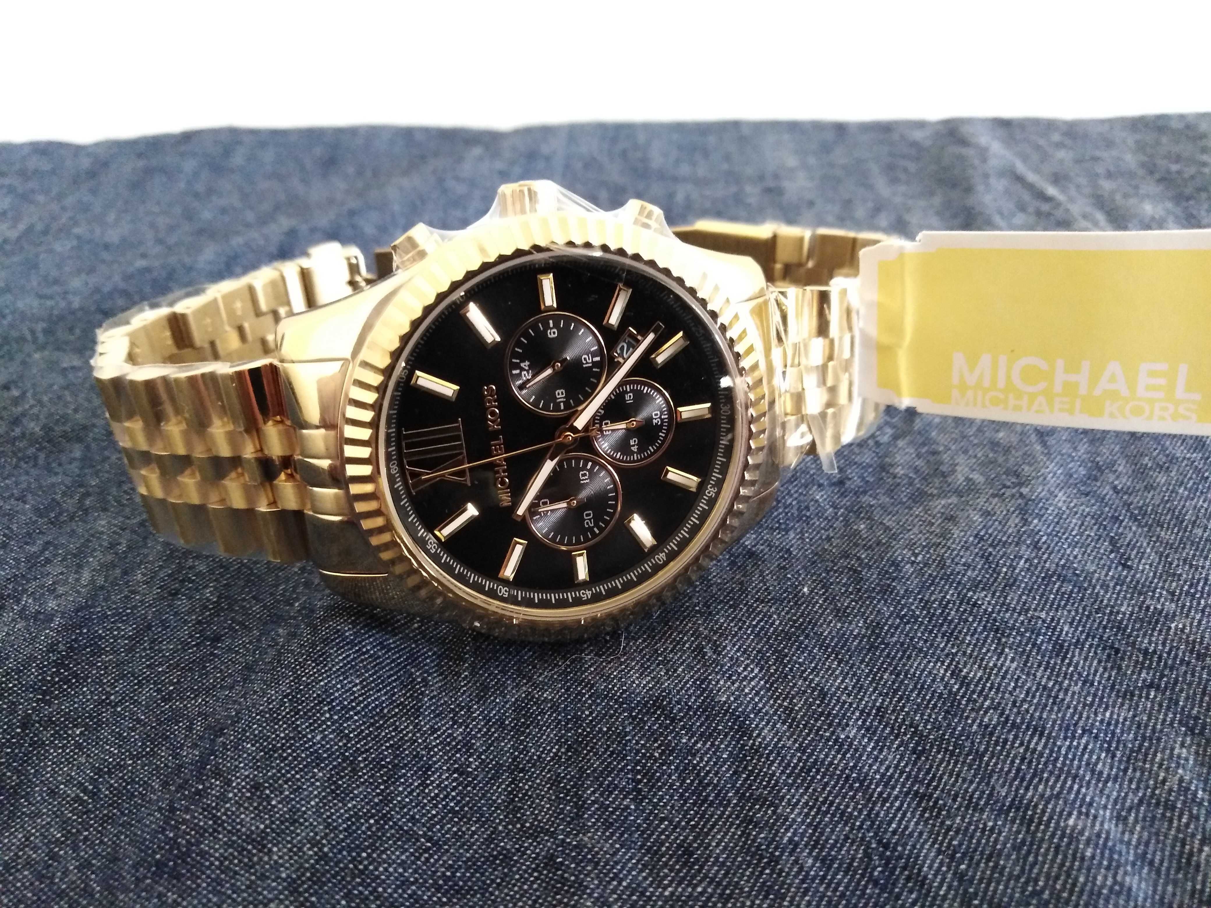 Часовник Michael Kors MK8286 Lexington Chronograph стилен и елегантен