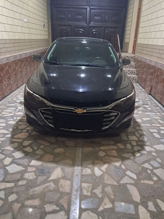 Chevrolet Malibu 2