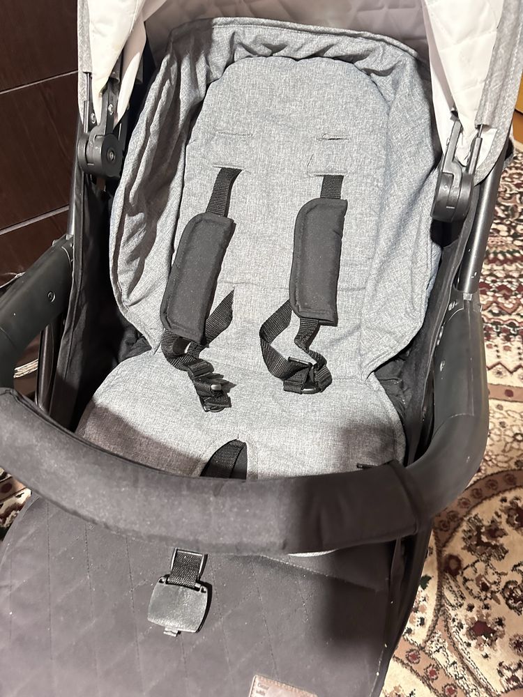 Коляска люлька и прогулочная два в одном от бренда burbay