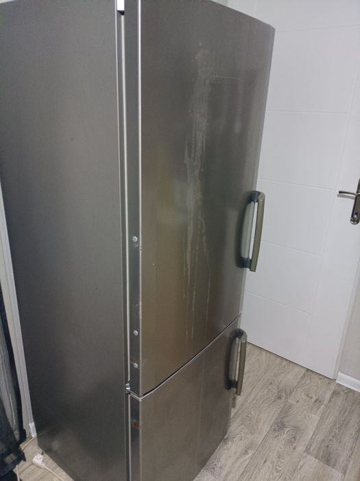 Хладилник Liebherr,работещ