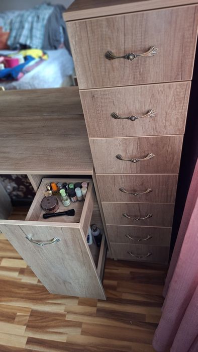 Трюмо-комод с подсветкой