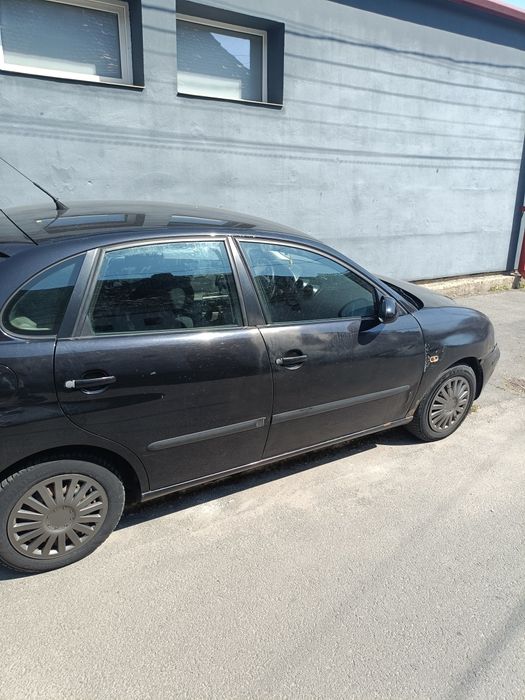 Seat        Ibiza