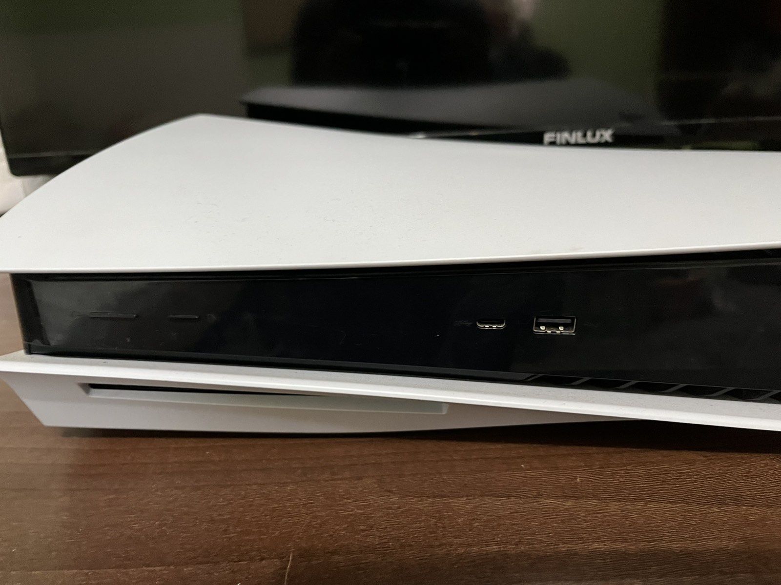 PlayStation 5  с 3 игри