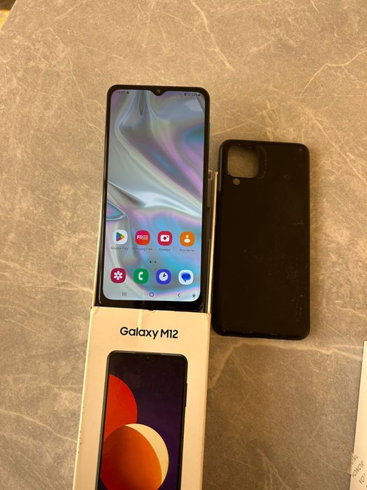 Samsung M. 12 srochno 64.гб