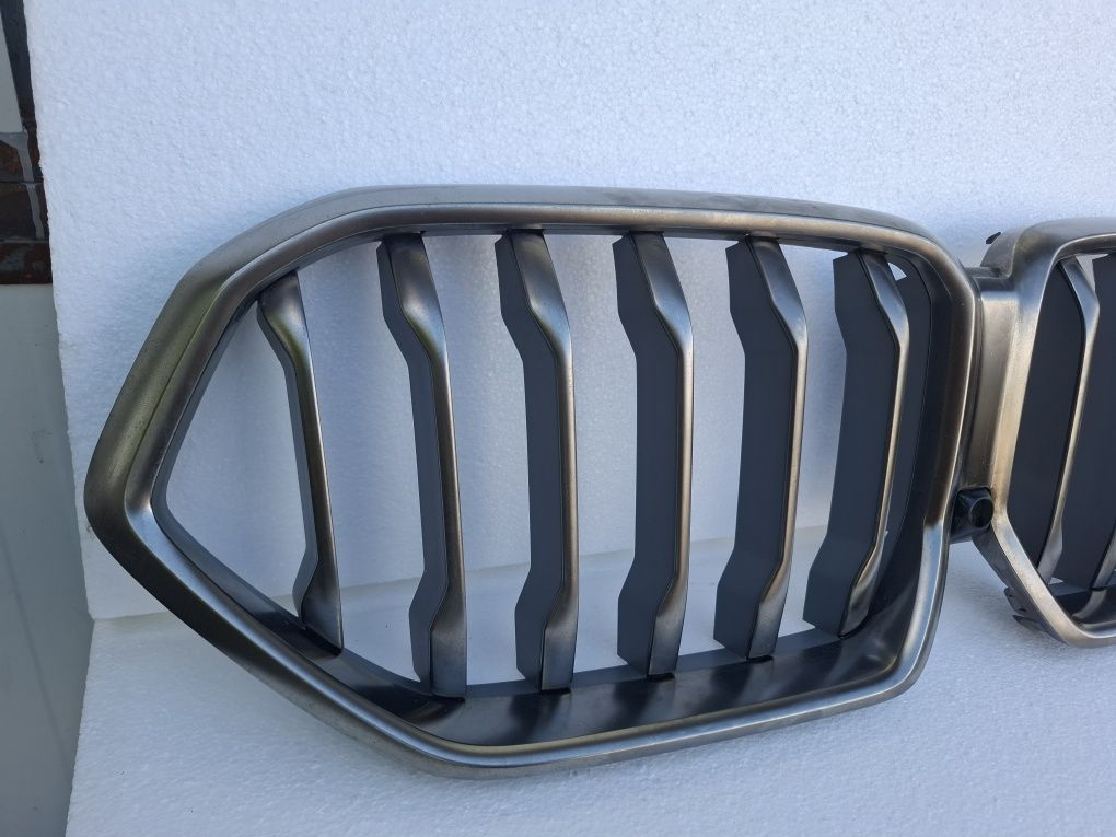Решетка бъбреци BMW X6 G06 2021