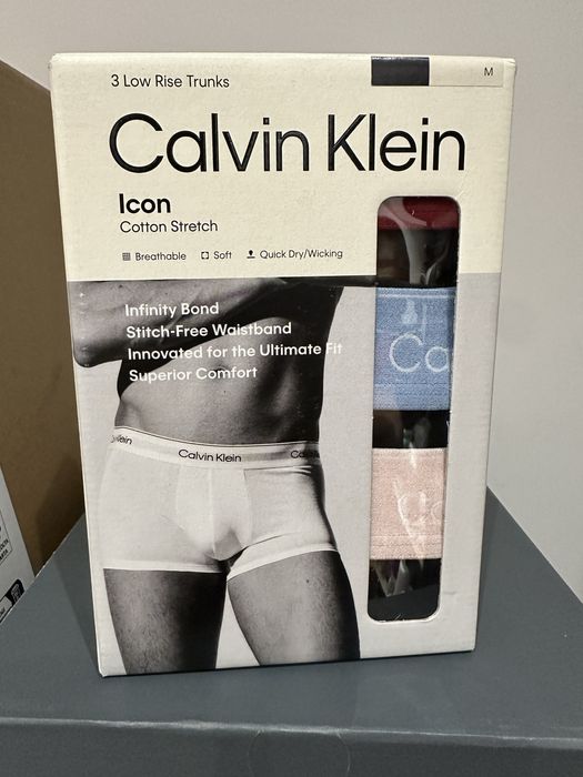 Boxeri Calvin Klein marimea M si L