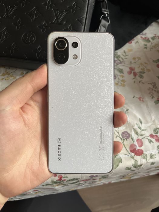 Продам телефон срочно нужно сделать сброс