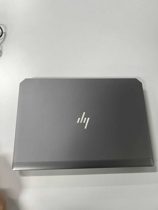 HP ZBook (15.6", i7-8 Gen, 32GB RAM, 256GB SSD + 2TB HDD):