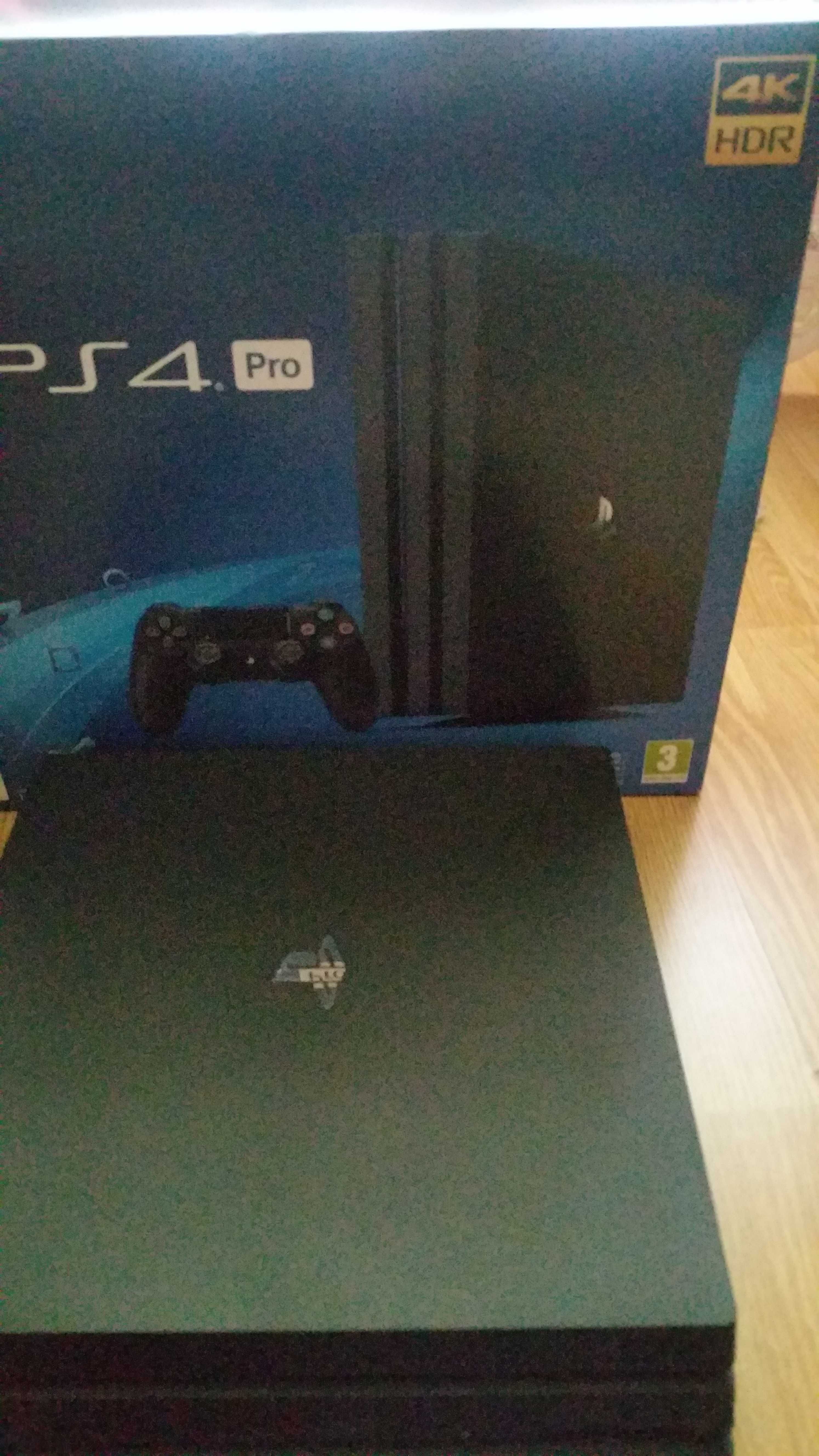 Playstation 4 Pro 1Tb Slim