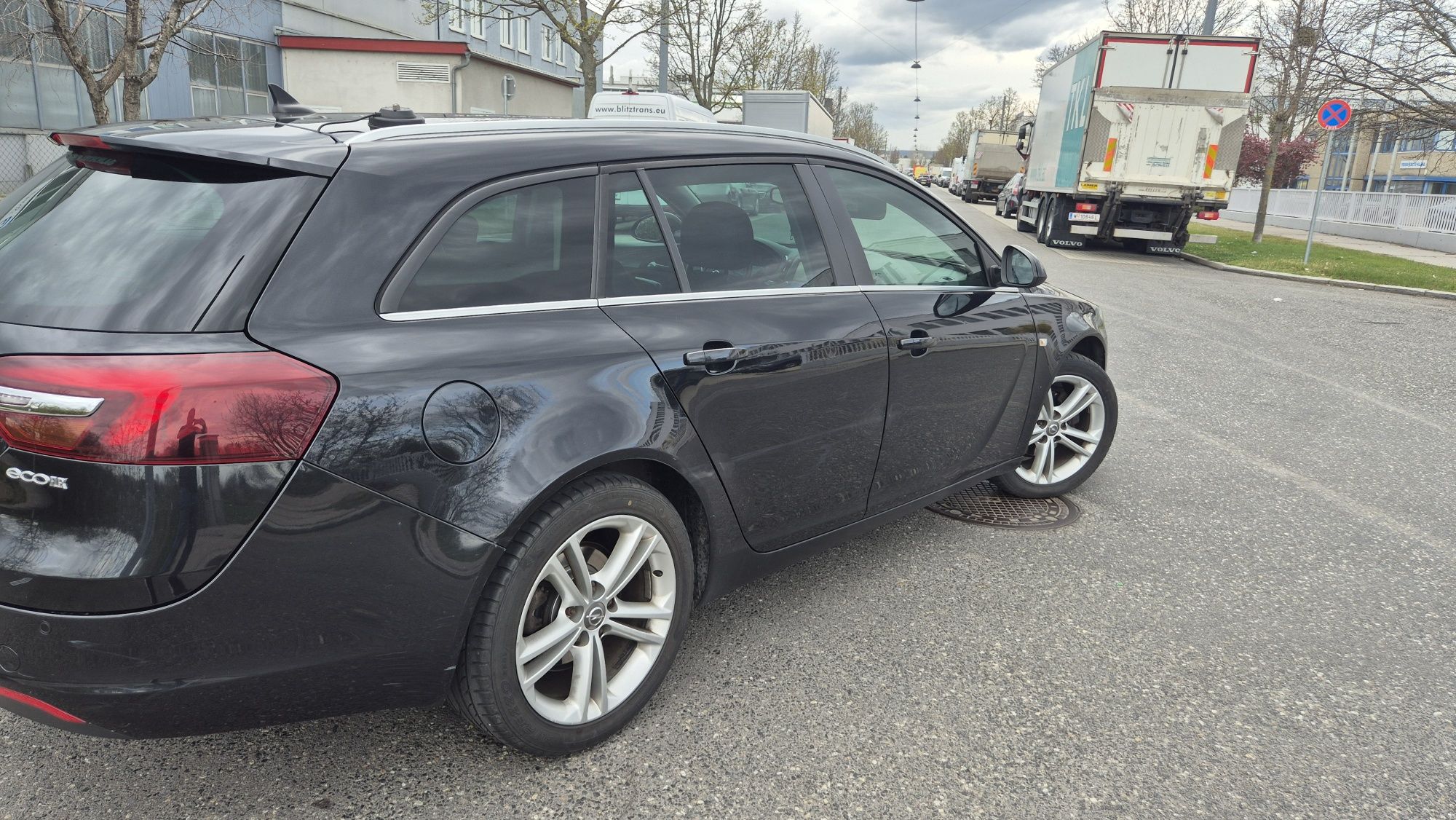 Opel insignia 2.0 131cp