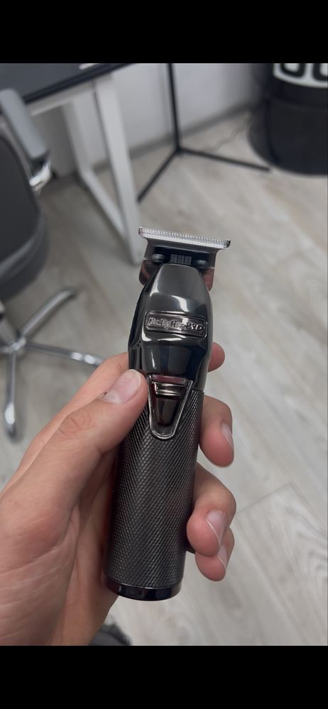 Masina de tuns BaByliss Skeleton FX787G pro gunsteel trimmer