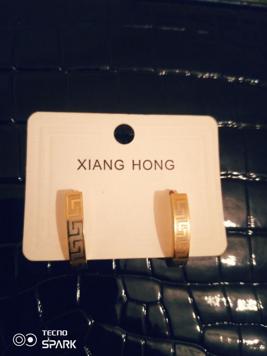 YANGI. Zamonaviy dizayn, yengil va nafislik