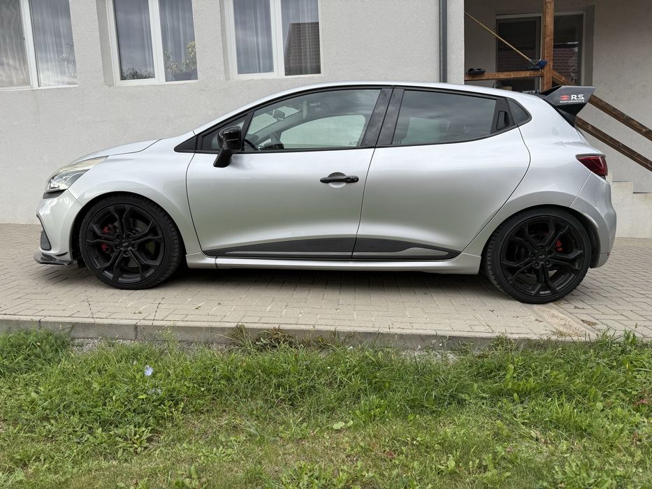Renault  Clio RS 200 cp