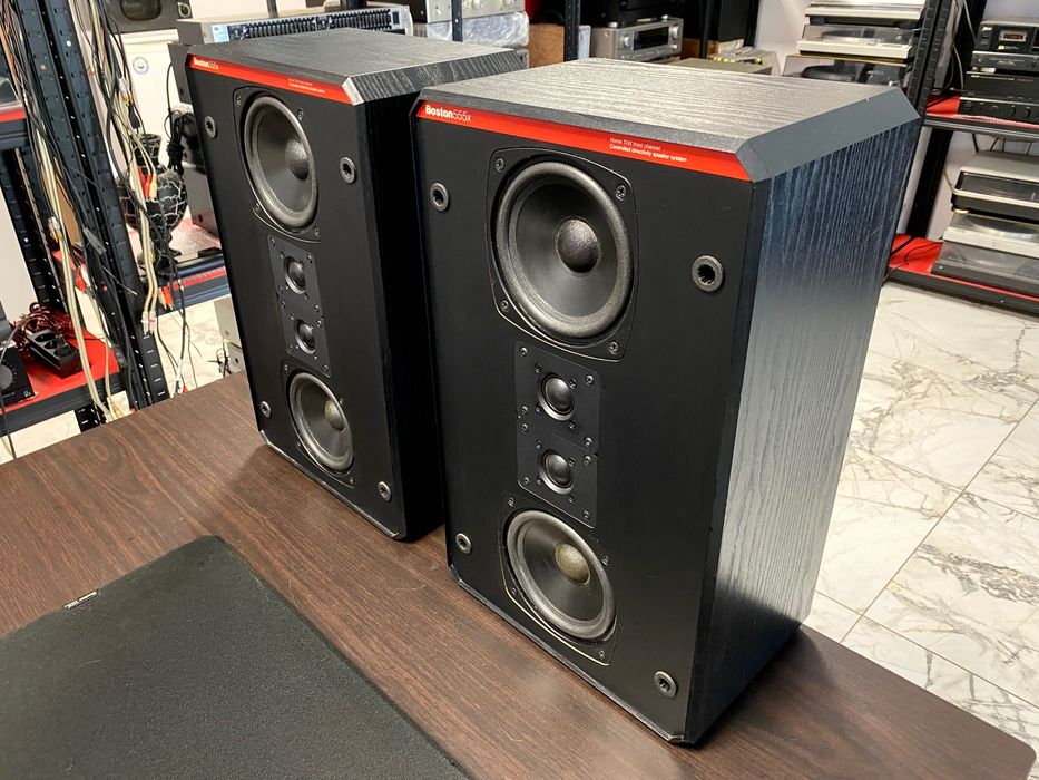 Тонколони Boston Acoustics