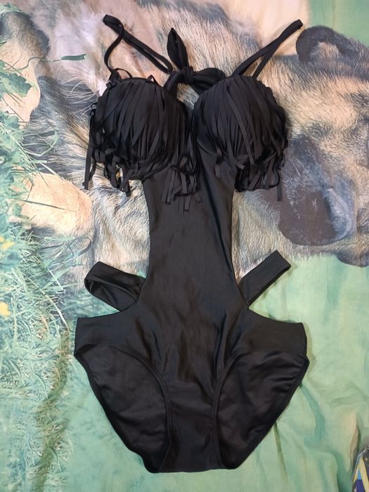 Дамски бански L и XL