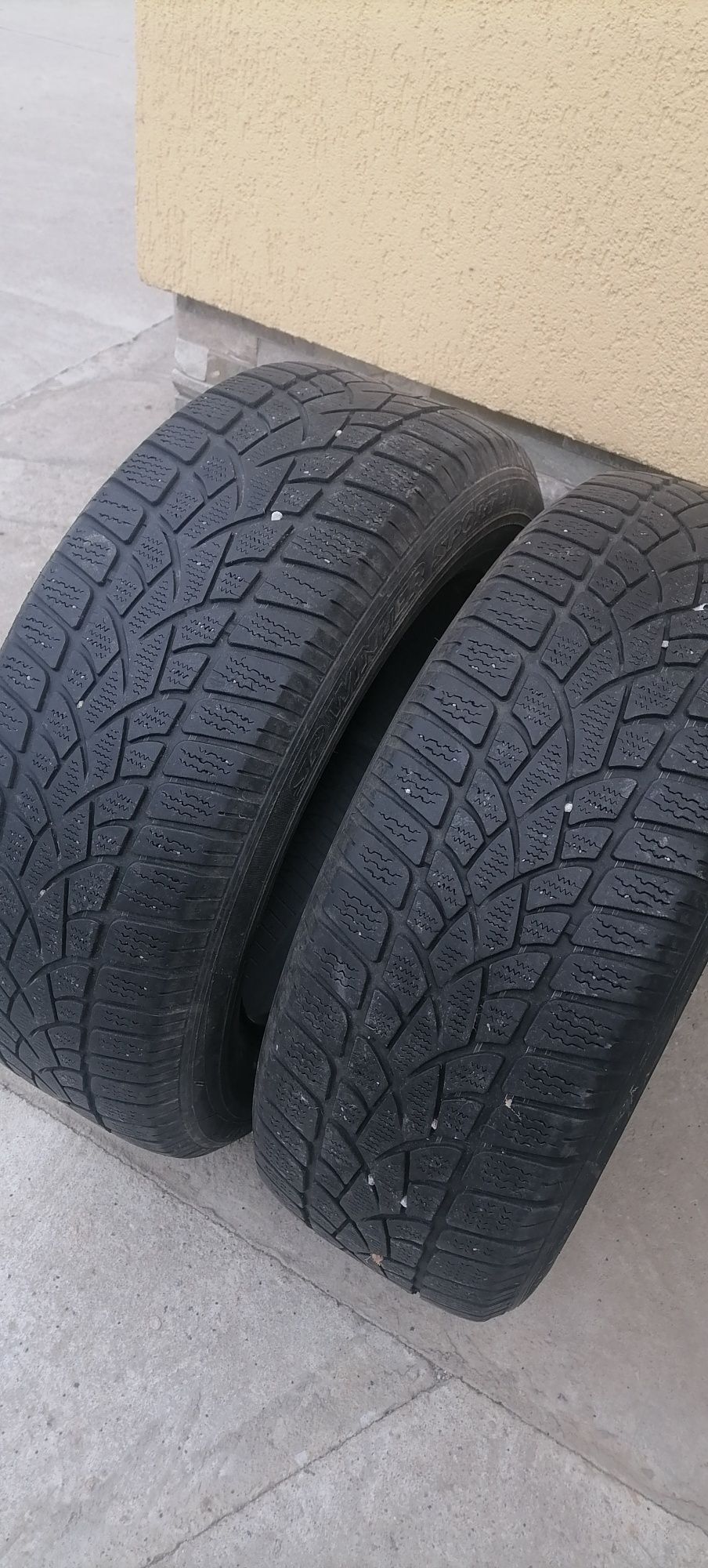 Vand 2 cauciucuri iarna Dunlop 235/60 R17 M+S