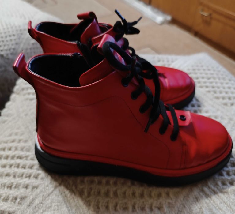 Дамски боти есен зима