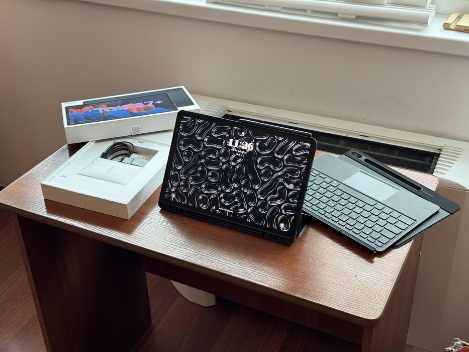 Samsung Tab S7+ plus