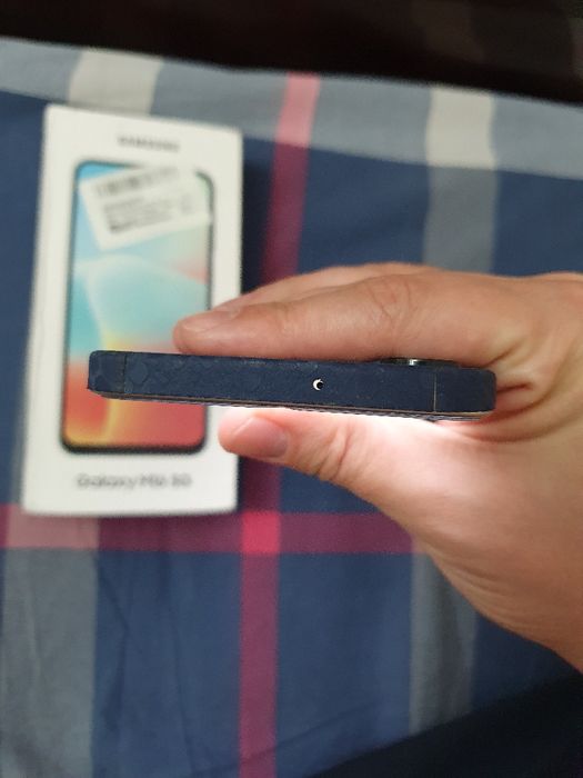 Srochna Sotiladi Samsung Galaxy M16 5G 128GB Orginal 2025 yil telefoni