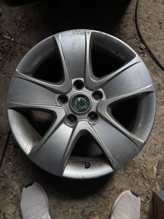 Jante Skoda 5x112 16 Zoll