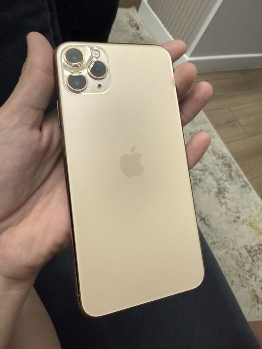 Продам айфон 11 про макс 256