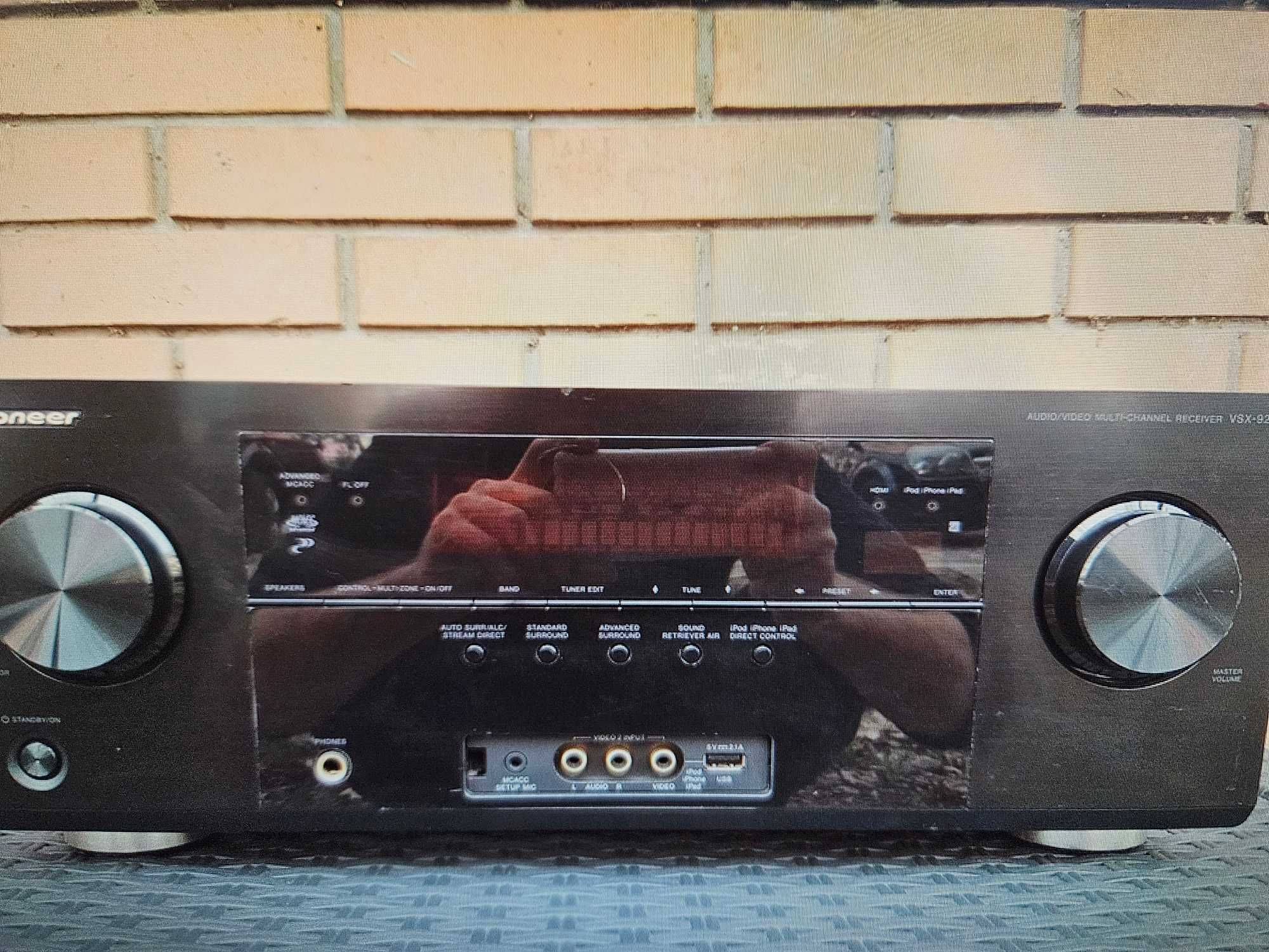 Продавам ресийвър/усилвател 7.1 канален Pioneer VSX-921
