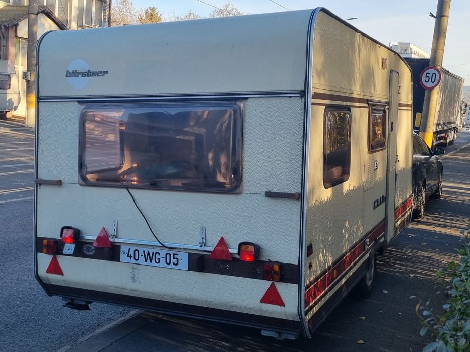 Rulota Burstner cu baie