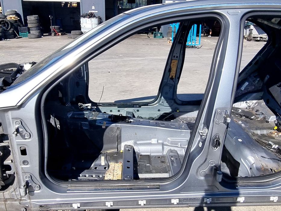 Cheder usa stanga fata Mercedes Clasa E (W212) AMG [Fabr 2009-2016] 3.