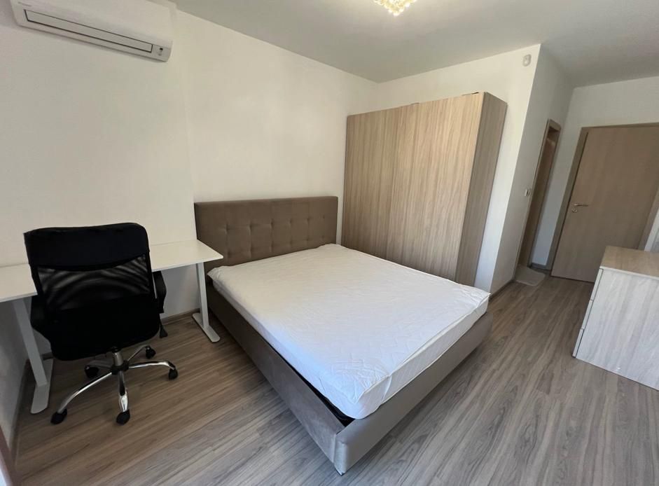 Дава се под наем Тристаен апартамент в Пловдив, Мараша - 100 кв.м за 765 € - Снимка #2