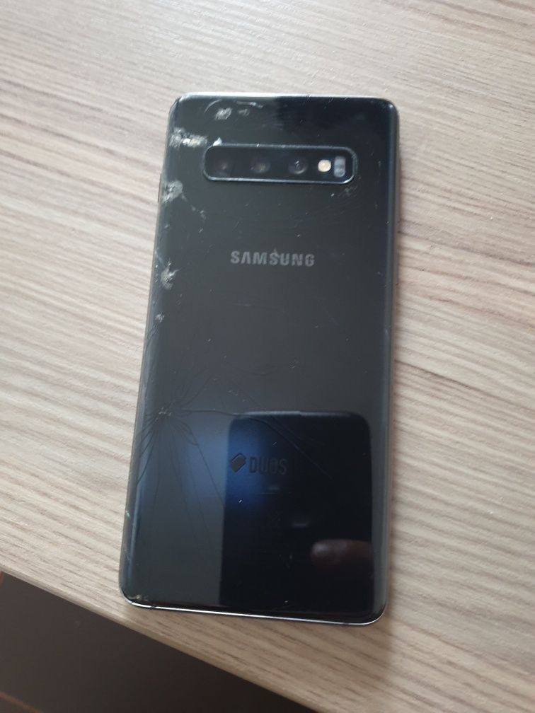 Samsung galaxi S 10