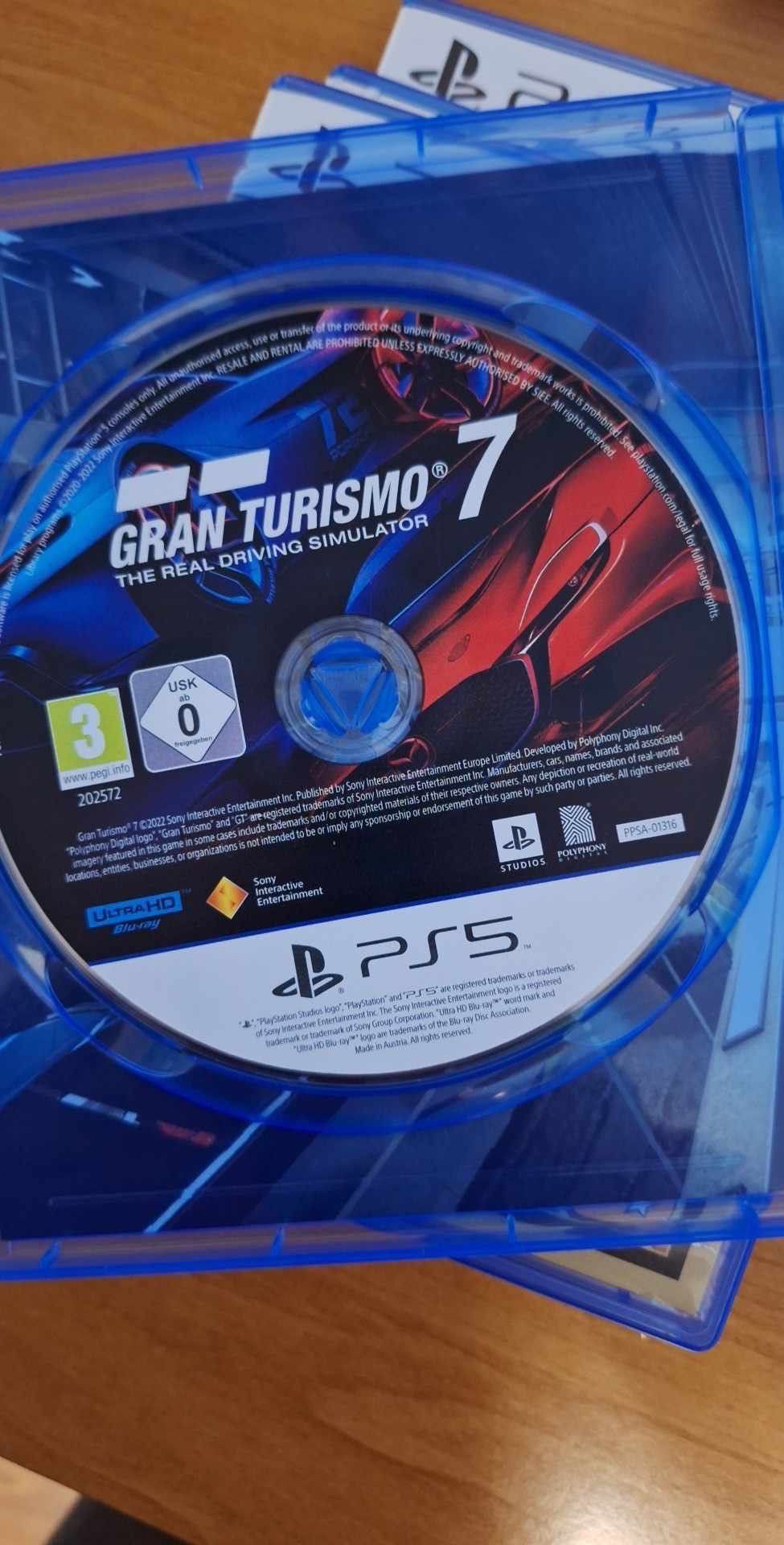 Продавам игра Gran Turismo