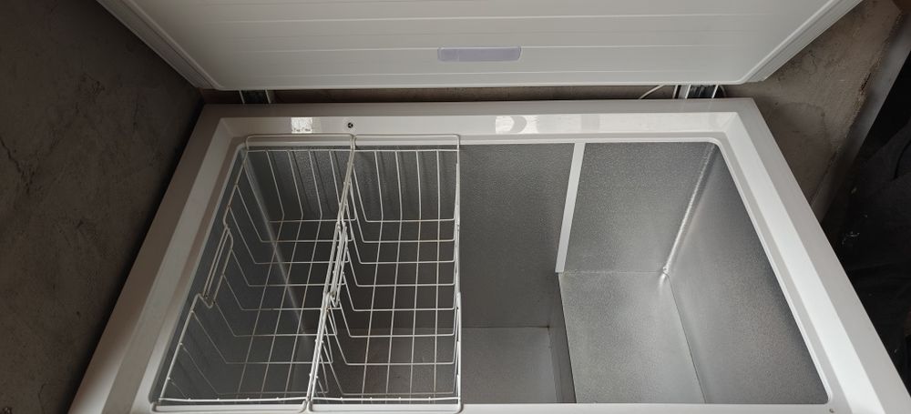 Vând combina frigorifica