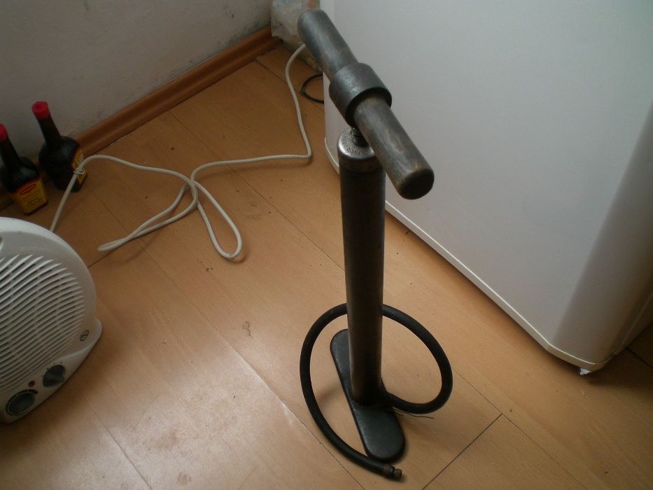 руска помпа за гуми ссср