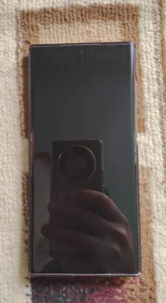 Samsung galaxy s22 ultra 5G 12/256