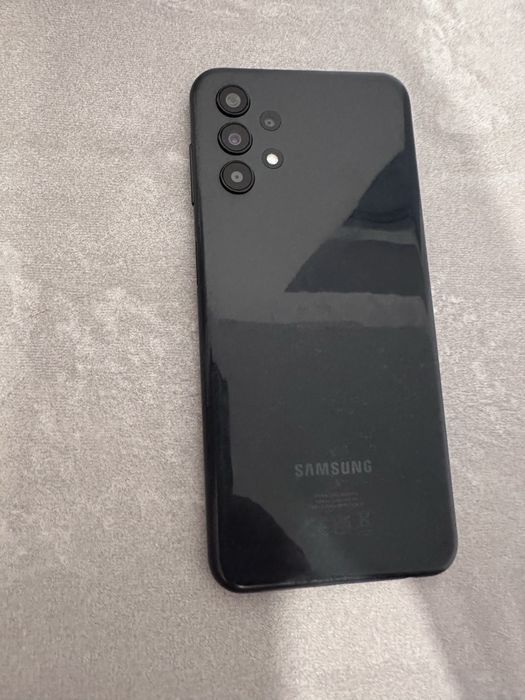 Vând Samsung a13