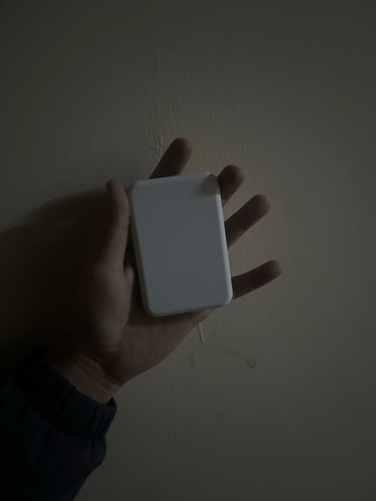 продам magsafe срочно