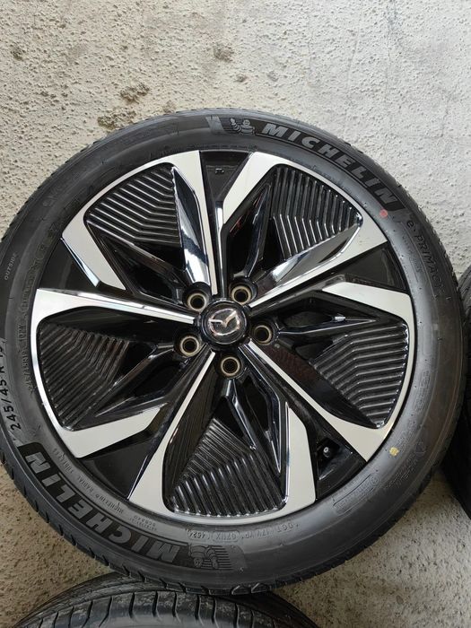 Джанти с Гуми Mazda 19 цола 5х114.3