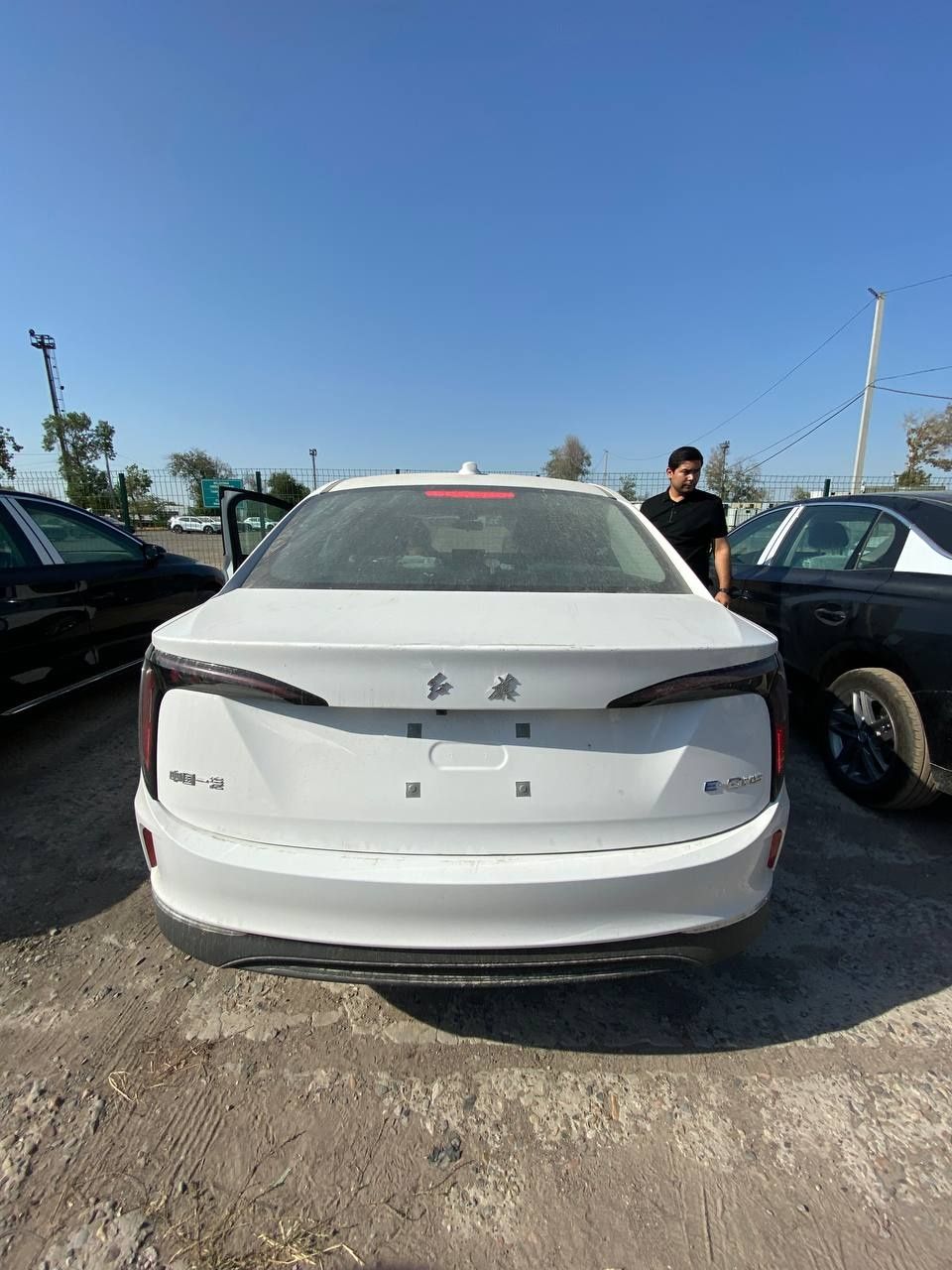 Продаются новые Hongqi EQM-5 500 km