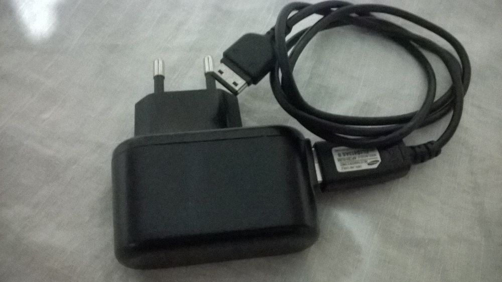 Адаптери по 3 лева бр общо са 9 броя