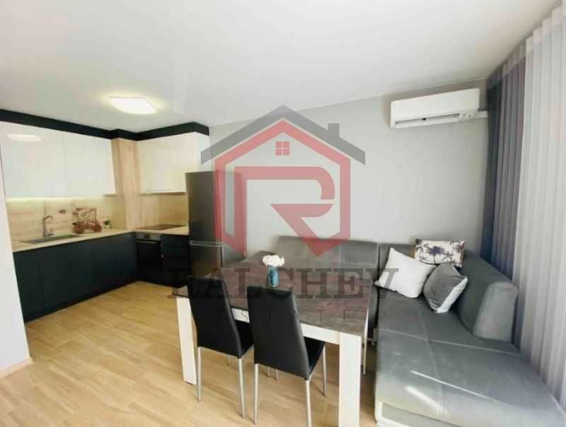 Двустаен апартамент под наем / Победа