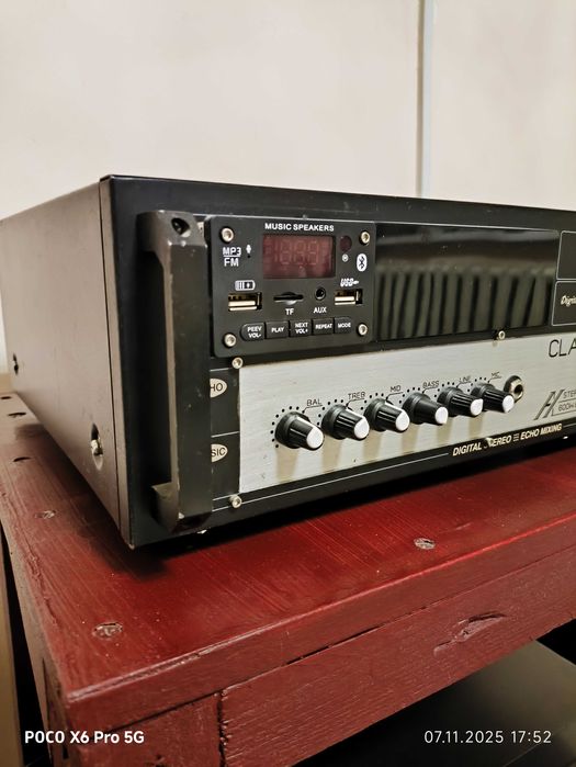 Продается срочно комплект колонки и усилитель