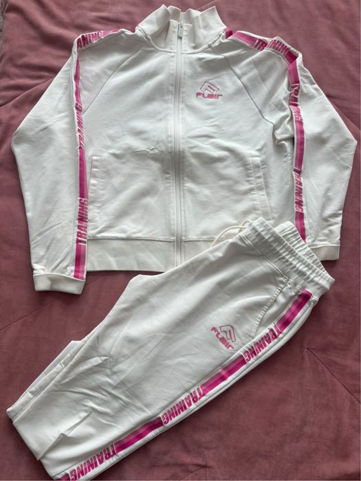 Дамски екип flair