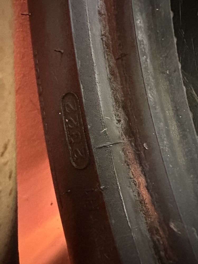 4 anvelope/cauciucuri 275/40/22 Hankook iarna