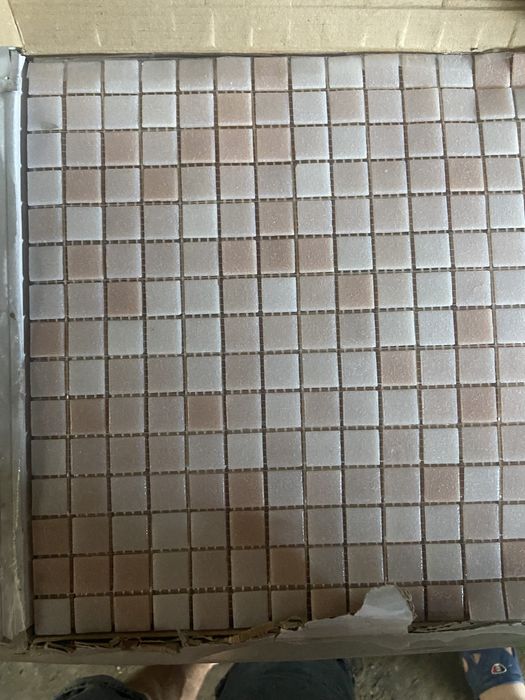 Vand mozaic sticla culoarea classic rose