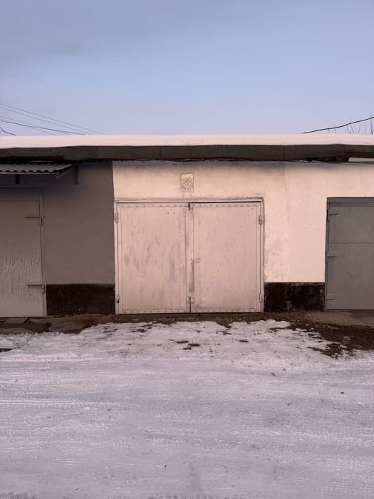 Продам гараж (район школы Лицей)