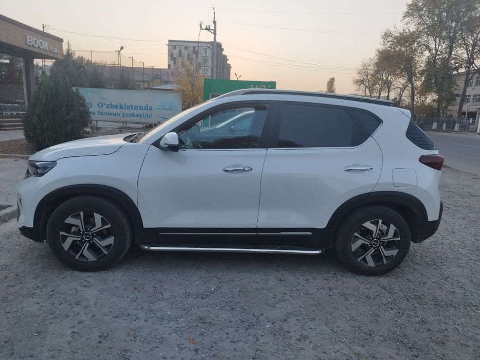 Kia Sonet 3 pozitsiya